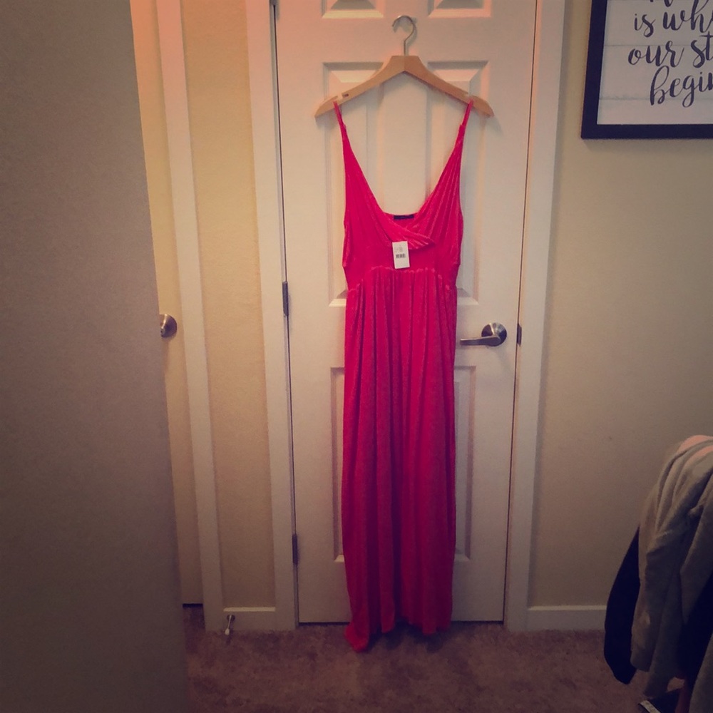 Gorgeous coral maxi dress